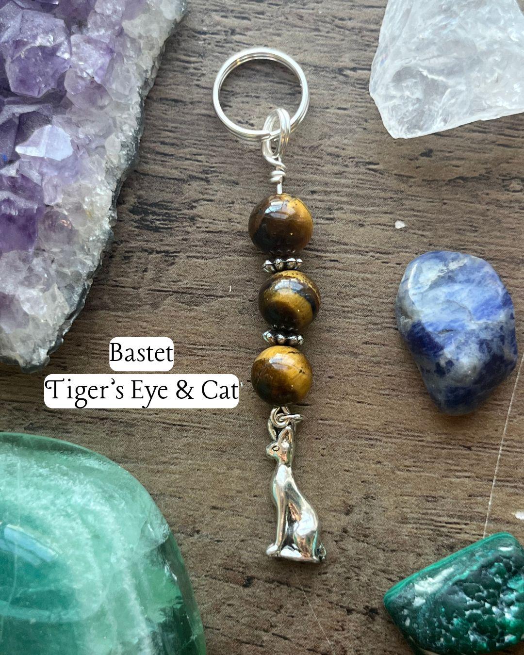 Bastet Devotional Keychain • Crystal Charm Keyring • Goddess Talisman • Witchy Gift • Spiritual Altar Accessory • Tiger&#39;s Eye & Egyptian Cat